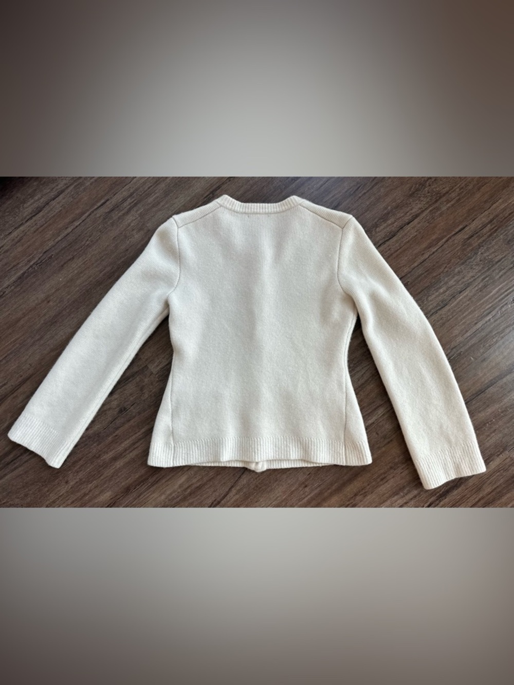 Quince Mongolian Cashmere Structured Cardigan in Ivory. Size S - Picture 5 of 16